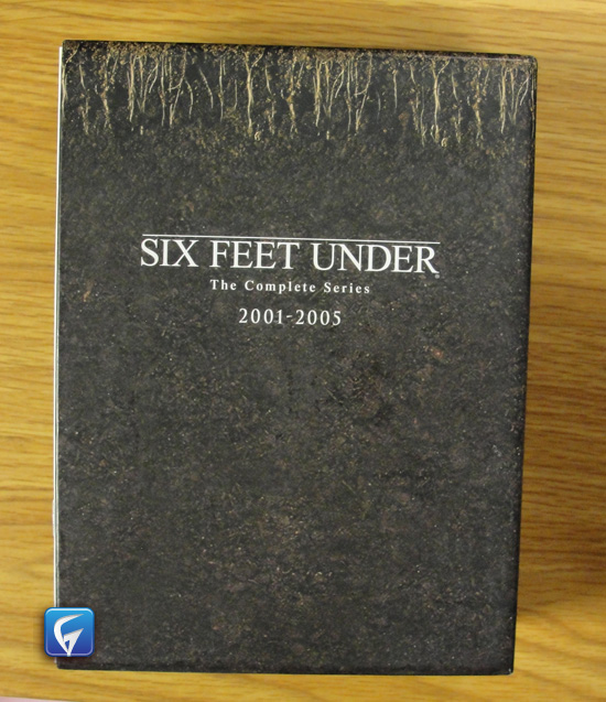SIX FEEL UNDER COMPLETE SERIES 2001 2005   DVD   GOOD CONDITION